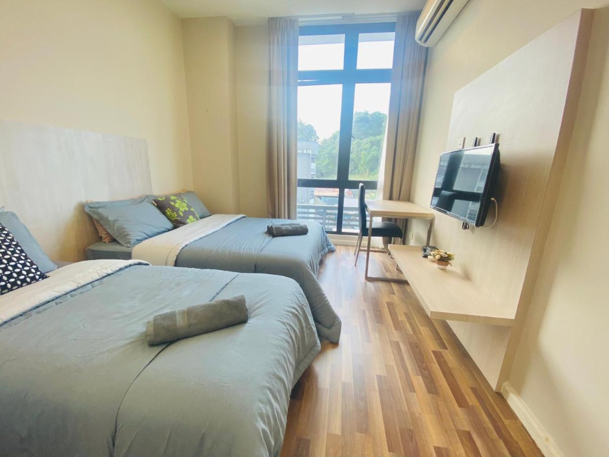 Apartment @ Uss & Car